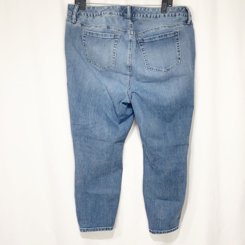 Torrid Distressed Ankle Skinny Jean Light Wash 18 - Picture 7 of 13
